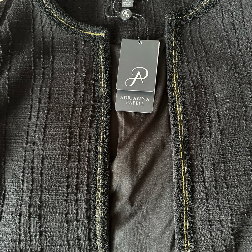 Blazer - Picture 4 of 9